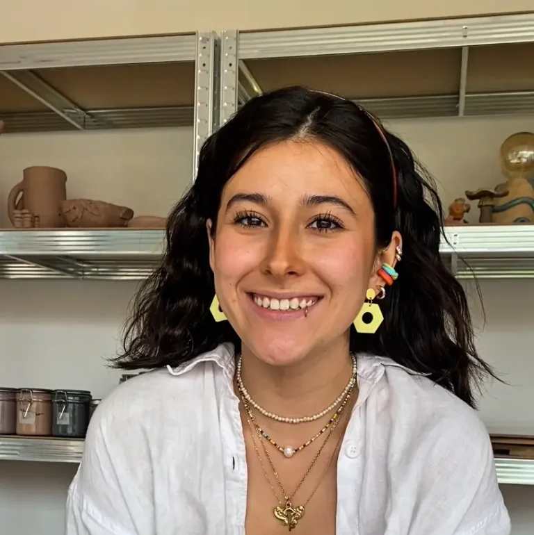 Paula Sánchez Noreña Artista plástica y de cerámica